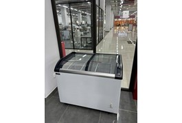 Tủ Đông Nằm Cánh Kính Cong Cobi CBSD-320Q 1