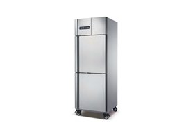 Tủ Đông Đứng 2 Cánh Coolmes AF2 1