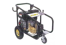 Máy phun áp lực Sumika SM 1628 1