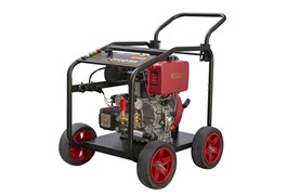Máy phun nước áp lực cao chạy bằng diesel BT-240Q 1