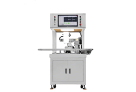 Máy dán nhãn tự động XS-T718  1