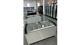 Tủ Đông Nằm Cánh Kính Cong Cobi CBSD-520Q 2