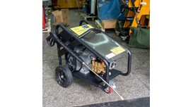 Máy rửa xe áp lực cao 7.5kw KMZ K75-25 2