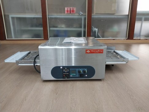 Lò nướng pizza băng chuyền dùng điện Hongling PZE12