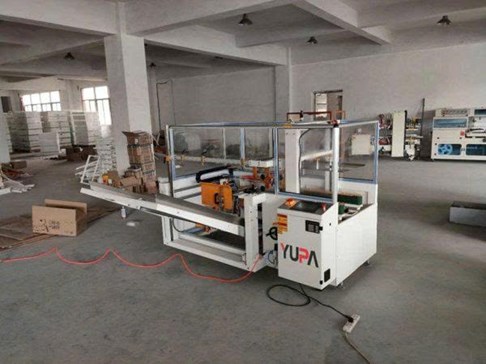 Máy dán thùng 4 cạnh YUPA – DT307